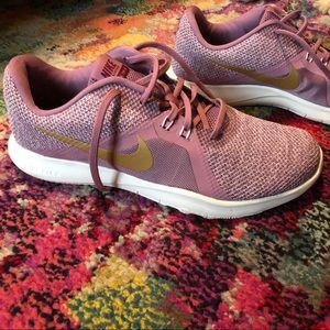 Nike Flex TR8 - women’s sz11